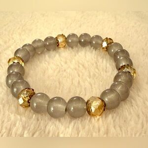 Elegant Gray and Gold Beaded Bracelet